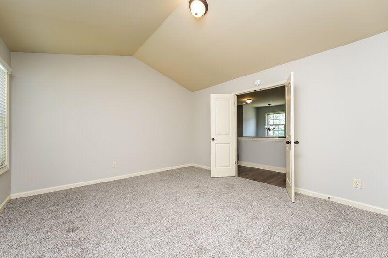 2,240/Mo, 270 Roland Manor Dr Dacula, GA 30019 Family Room View