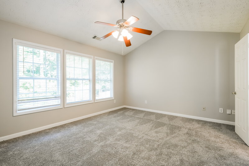 2,390/Mo, 6739 Island Pointe Dr Buford, GA 30518 Main Bedroom View