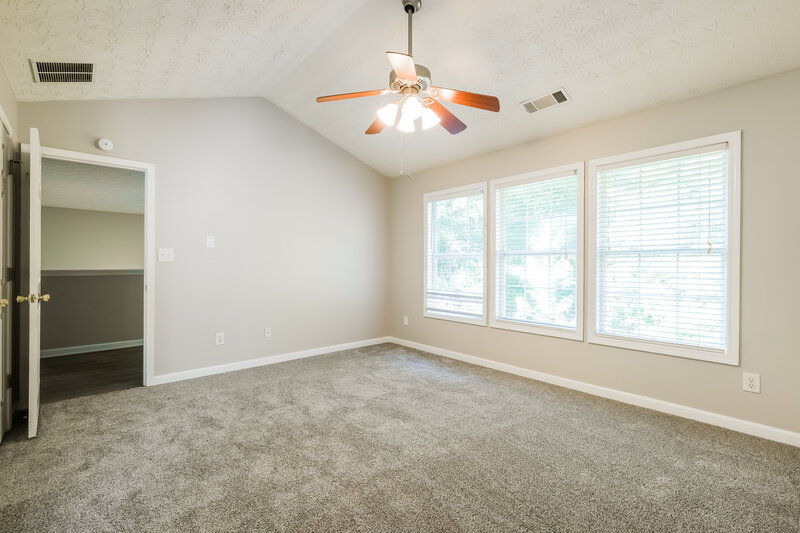 2,390/Mo, 6739 Island Pointe Dr Buford, GA 30518 Main Bedroom View 2