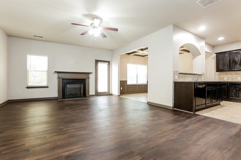 2,370/Mo, 631 Sweet Ashley Way Loganville, GA 30052 Living Room View