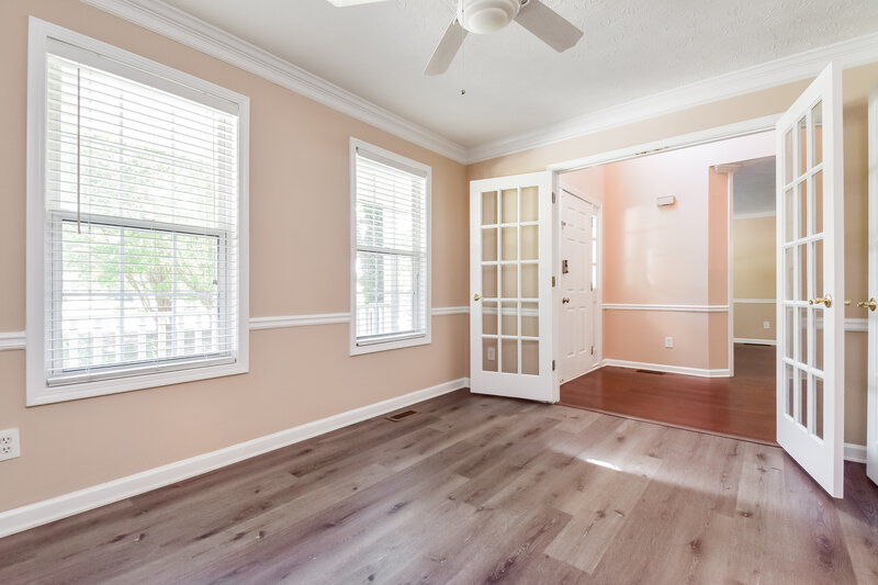 3,050/Mo, 1026 Masters Ln Snellville, GA 30078 Dining Room View 2