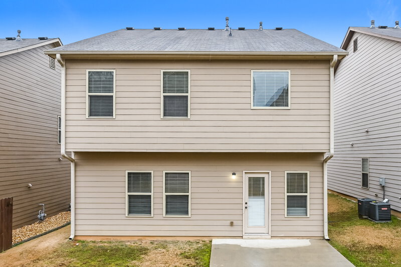 2,000/Mo, 2325 Morgan Farm Dr Buford, GA 30519 Rear View