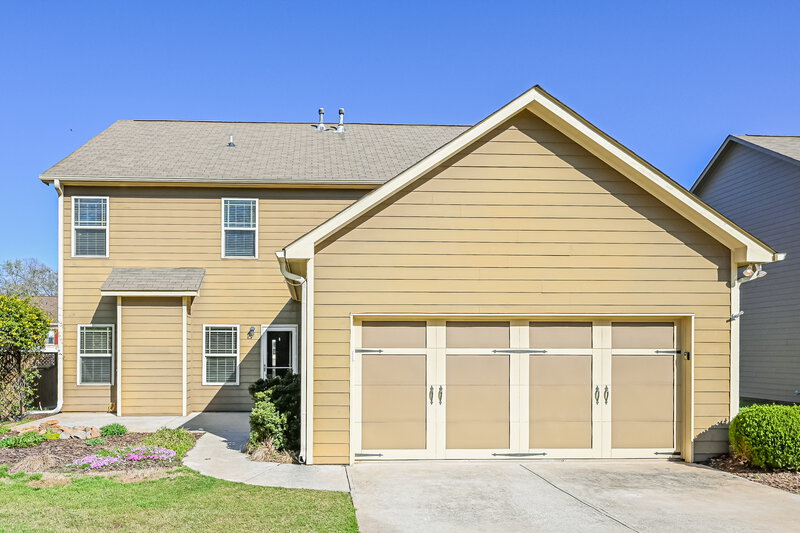 2,135/Mo, 1405 Kilchis Falls Way Braselton, GA 30517 Rear View