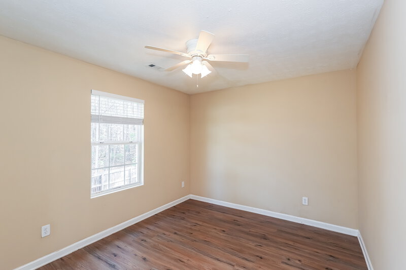 1,880/Mo, 10 Carey Ct Grantville, GA 30220 Bedroom View 4