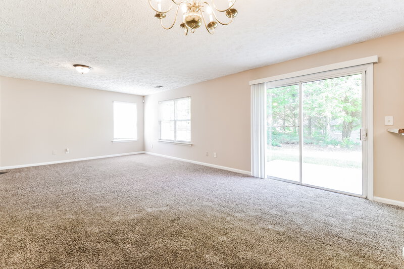 2,045/Mo, 125 Holly Mill Village Dr Canton, GA 30114 Living Room View