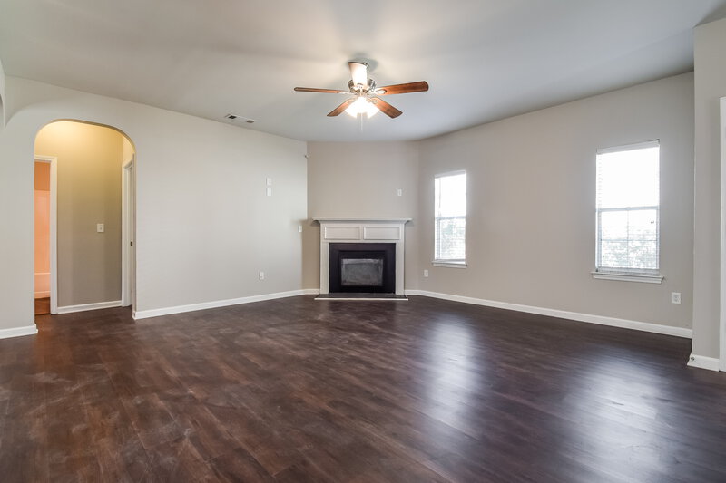 2,295/Mo, 76 Birch St Hiram, GA 30141 Living Room View