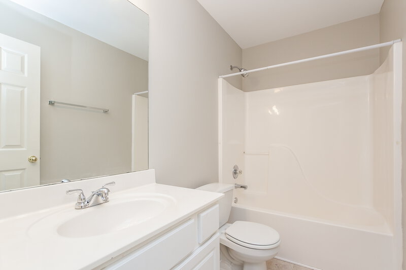 3,100/Mo, 3455 Wrenwood Ct Loganville, GA 30052 Bathroom View