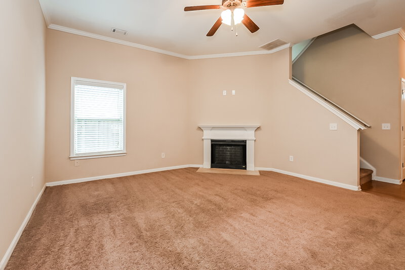 2,000/Mo, 336 Stoney Hollow Rd Canton, GA 30114 Living Room View 2