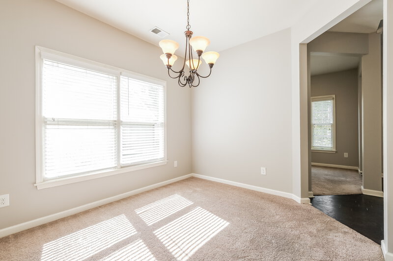 2,780/Mo, 216 Jefferson Ave Canton, GA 30114 Dining Room View