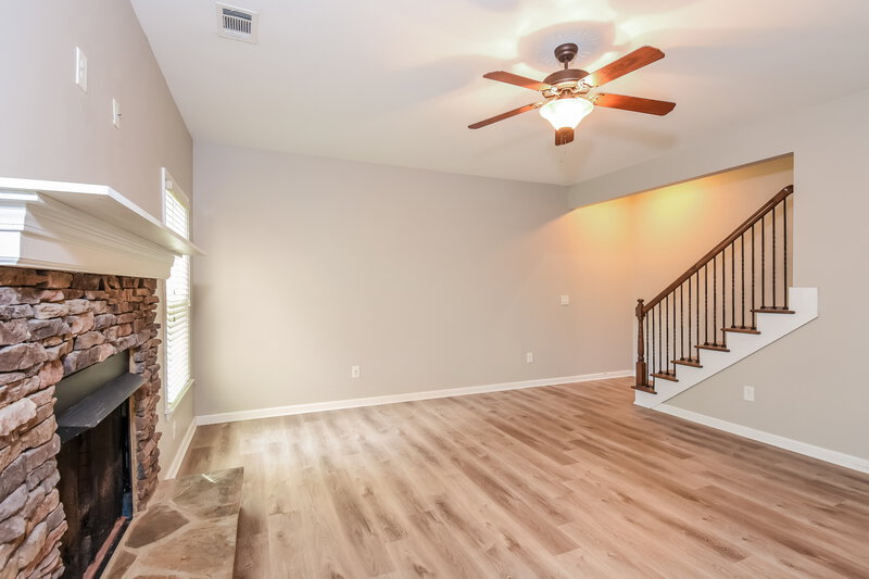 1,995/Mo, 114 Valdosta Ave Canton, GA 30114 Living Room View