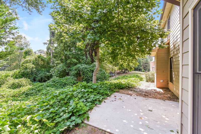 1,995/Mo, 114 Valdosta Ave Canton, GA 30114 Backyard View