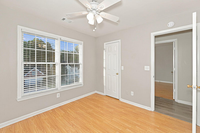 2,305/Mo, 605 Oxford Crest Ct Lawrenceville, GA 30043 Bedroom View