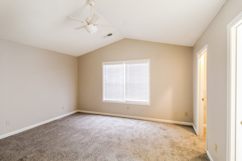 2,160/Mo, 3000 Wellcrest Dr NW Kennesaw, GA 30152 Main Bedroom View
