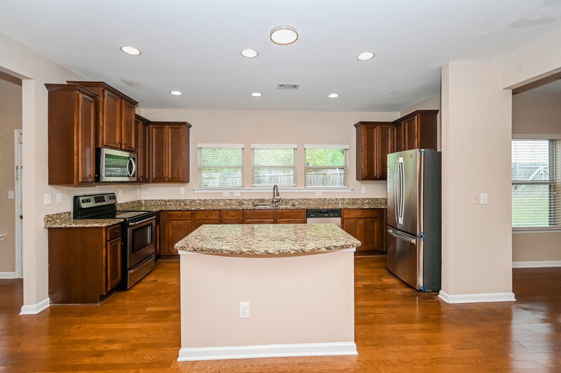 2,525/Mo, 3720 Brookhollow Dr Douglasville, GA 30135 Kitchen View