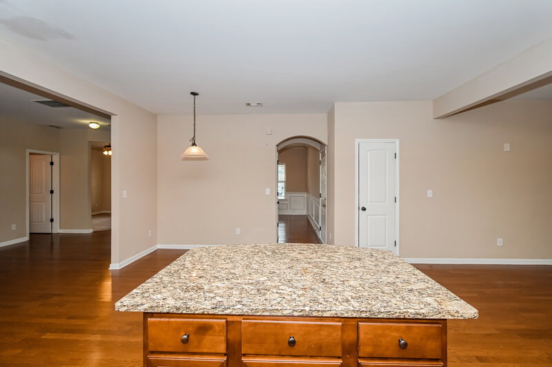 2,525/Mo, 3720 Brookhollow Dr Douglasville, GA 30135 Kitchen View 2