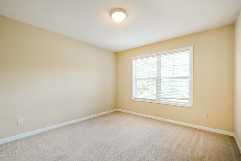 2,305/Mo, 634 Royal Crest Ct Canton, GA 30115 Bedroom View 2