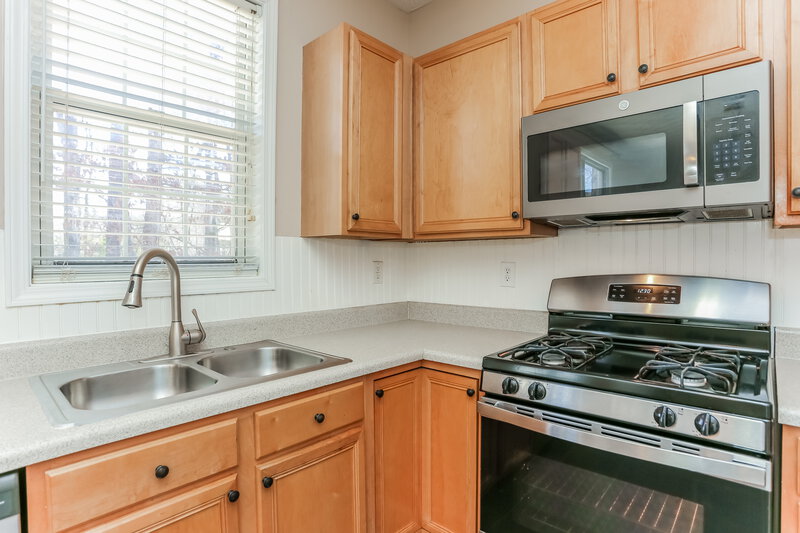 1,985/Mo, 225 Chamberlyn Ln Hiram, GA 30141 Kitchen View 2