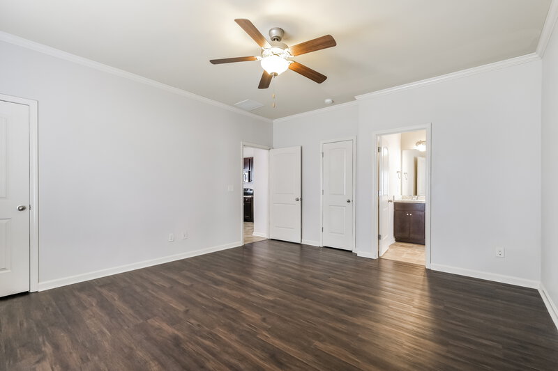 2,470/Mo, 1314 Little Hampton Dr Lawrenceville, GA 30045 Main Bedroom View 2