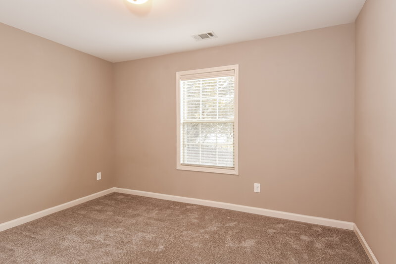 2,545/Mo, 448 Hearthstone Way Woodstock, GA 30189 Bedroom View 2