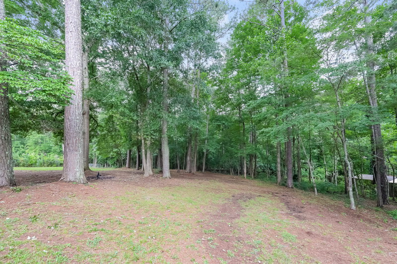 2,345/Mo, 128 Alexander Dr McDonough, GA 30252 Backyard View