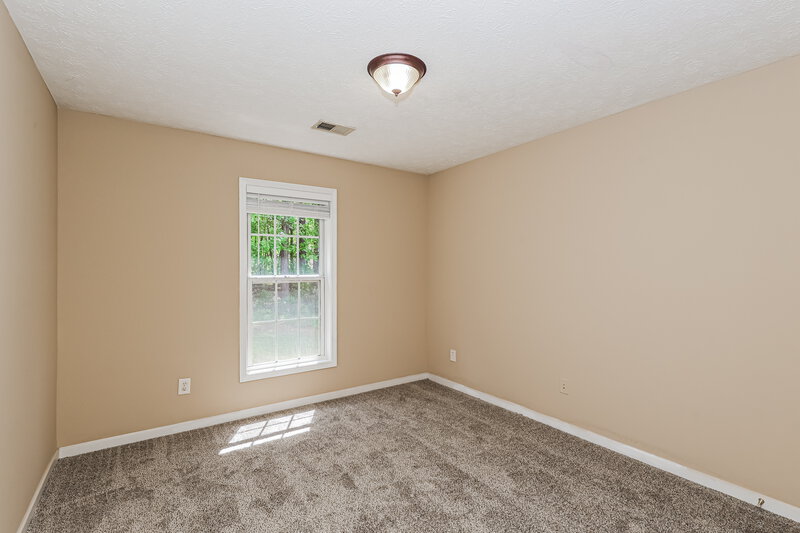 2,110/Mo, 22 Tillbrook Trl Newnan, GA 30265 Bedroom View 3