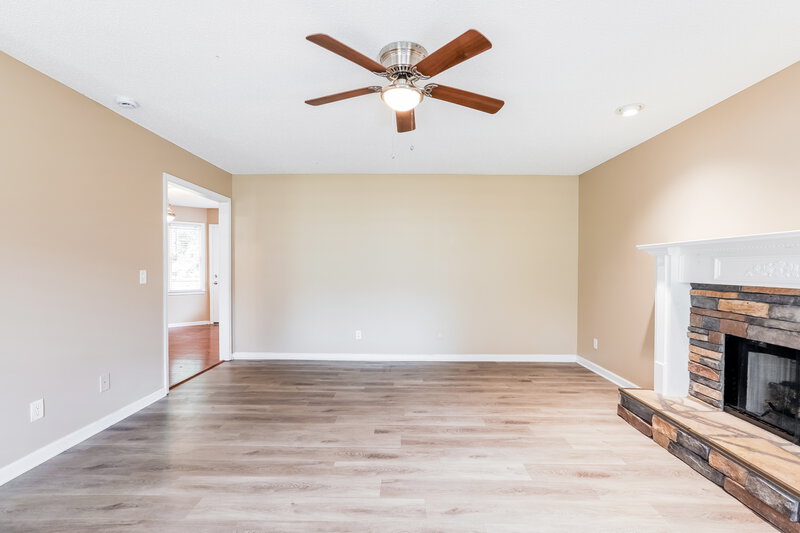 1,955/Mo, 815 Tynsdale Dr Douglasville, GA 30134 Misc View 3