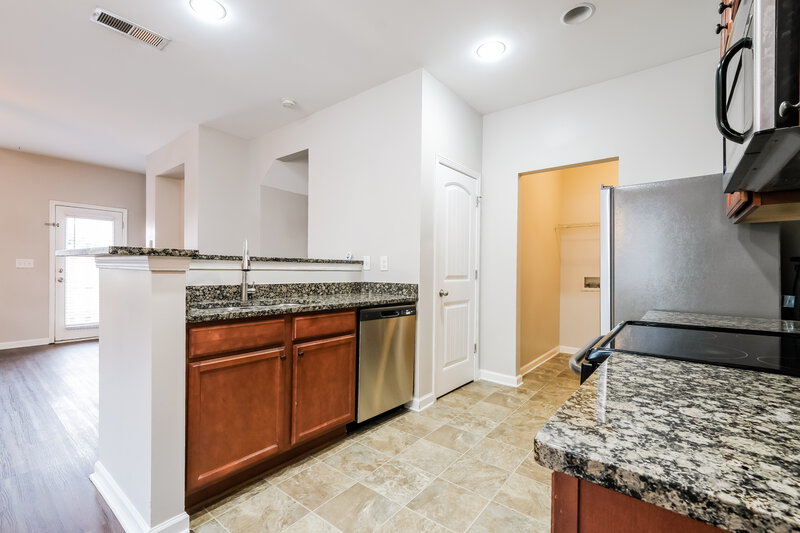 2,020/Mo, 3714 Humber Ct Cumming, GA 30040 Kitchen View