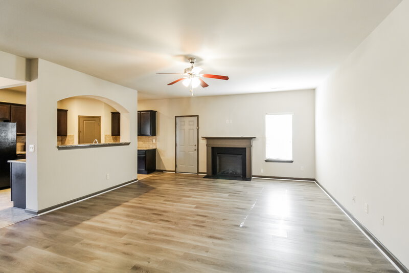 3,120/Mo, 661 Sweet Ashley Way Loganville, GA 30052 Living Room View