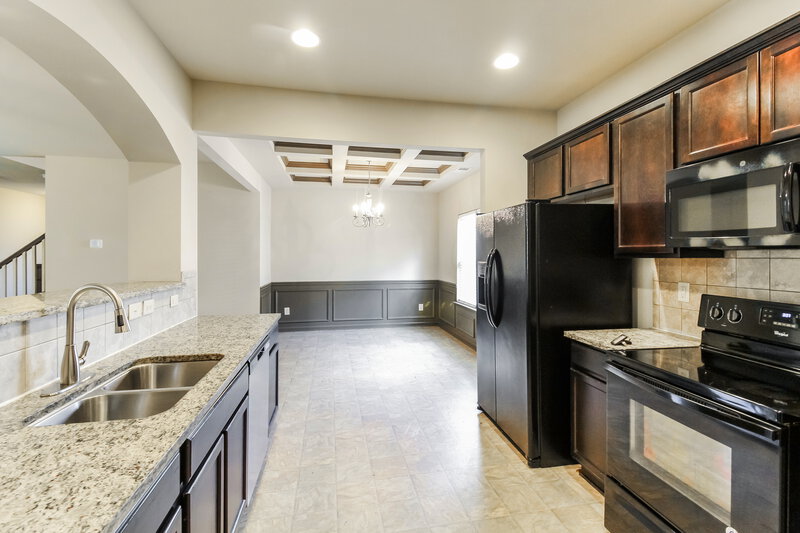 3,120/Mo, 661 Sweet Ashley Way Loganville, GA 30052 Kitchen View 2