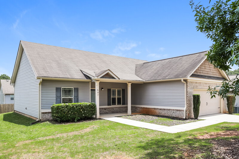 2,040/Mo, 547 Joneus Drive McDonough, GA 30252 Front View