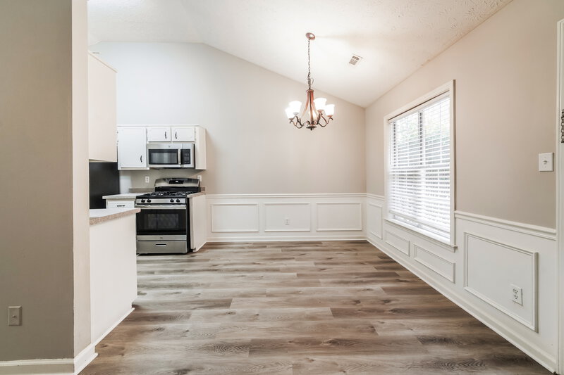 1,950/Mo, 47 Noah Dr Newnan, GA 30265 Dining Room View