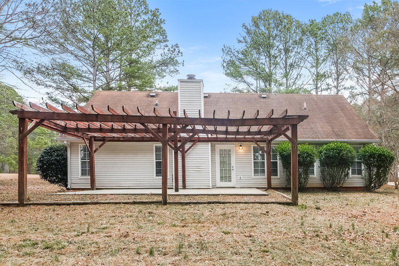 1,950/Mo, 47 Noah Dr Newnan, GA 30265 Rear View