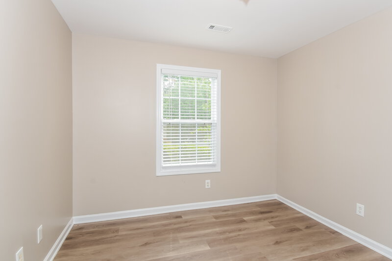 2,110/Mo, 6561 Snowbird Ln Douglasville, GA 30134 Bedroom View 2