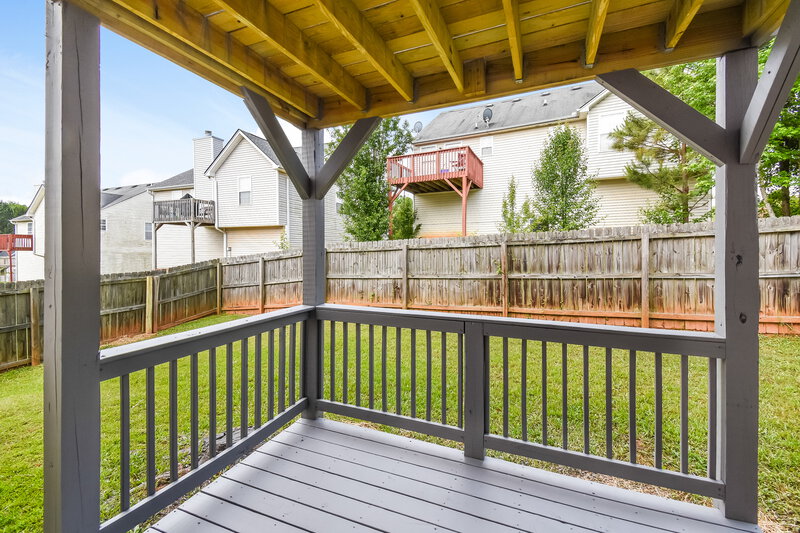 2,110/Mo, 6561 Snowbird Ln Douglasville, GA 30134 Deck View