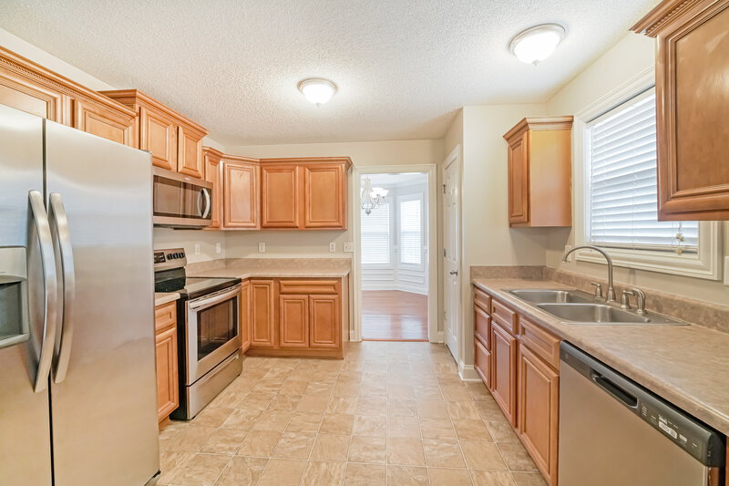 2,155/Mo, 427 Steadham Ct Temple, GA 30179 Kitchen View