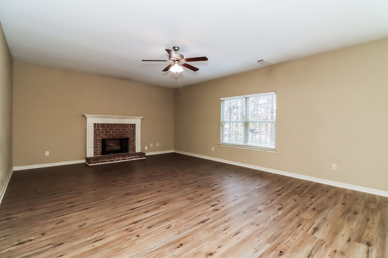 1,720/Mo, 284 Camellia Way Dallas, GA 30132 Living Room View