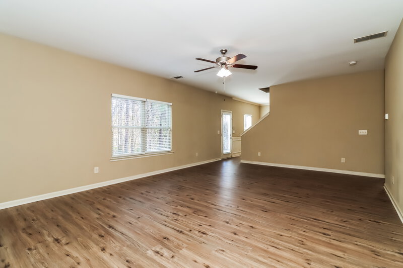 1,720/Mo, 284 Camellia Way Dallas, GA 30132 Living Room View 2