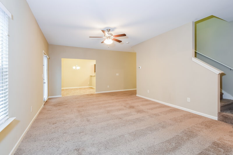 1,775/Mo, 161 Crescent Woode Way Dallas, GA 30132 Living Room View 2