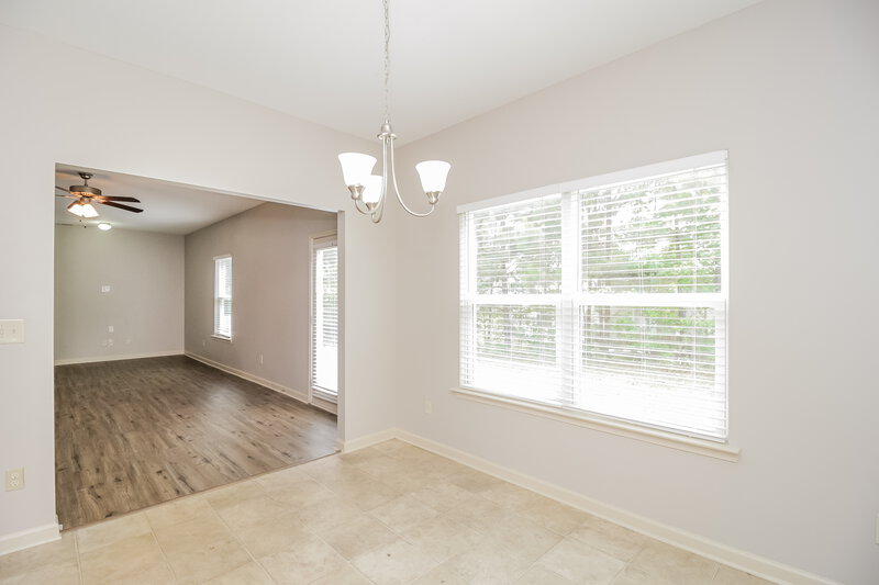 2,120/Mo, 38 Crescent Ln Dallas, GA 30132 Breakfast Nook View