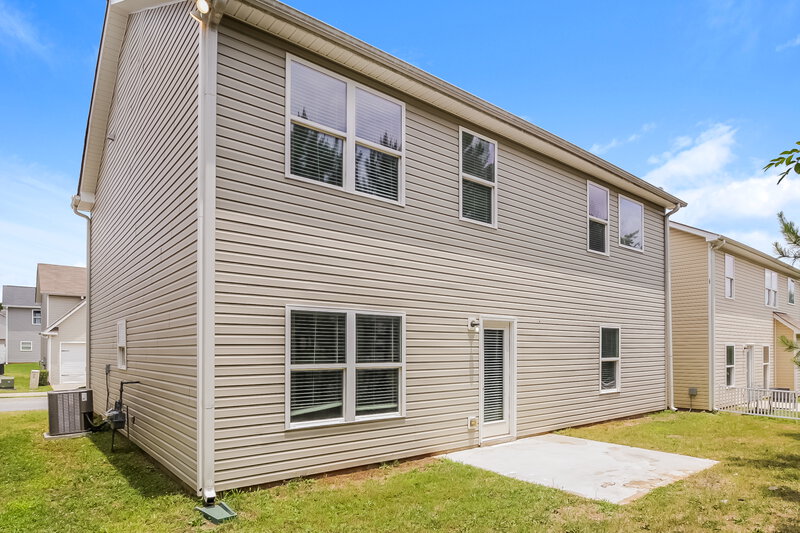 2,120/Mo, 38 Crescent Ln Dallas, GA 30132 Rear View