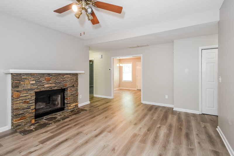 2,005/Mo, 2740 Lakeside Trl Cumming, GA 30041 Living Room View