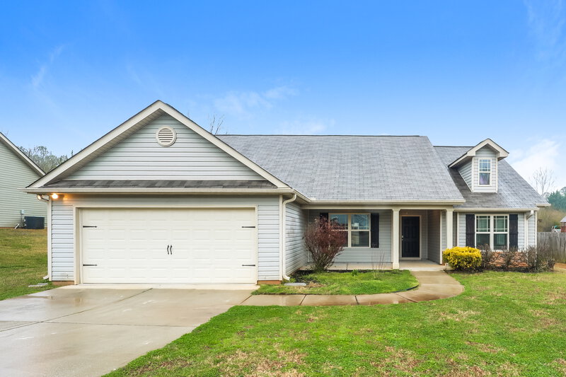 1,730/Mo, 21 Saint Charles Pl Grantville, GA 30220 External View