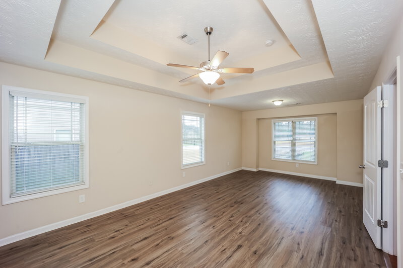1,730/Mo, 21 Saint Charles Pl Grantville, GA 30220 Main Bedroom View