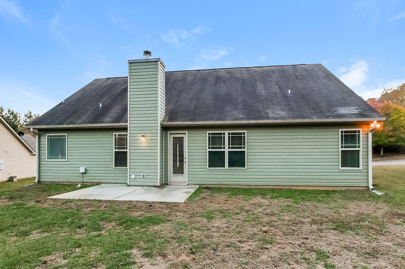 1,705/Mo, 109 Fuller Ct Grantville, GA 30220 Rear View