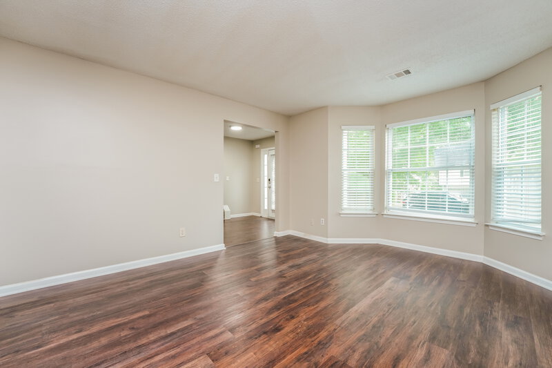 2,125/Mo, 4670 Bridle Point Pkwy Snellville, GA 30039 Dining Room View