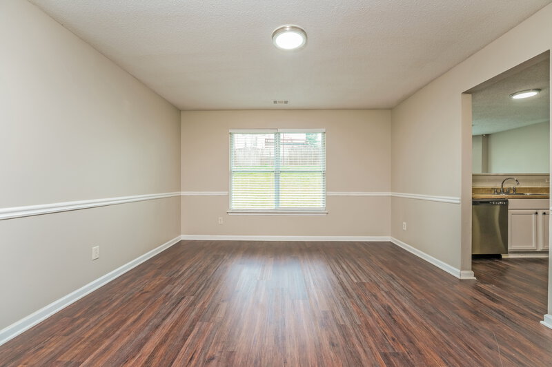 2,125/Mo, 4670 Bridle Point Pkwy Snellville, GA 30039 Dining Room View 2