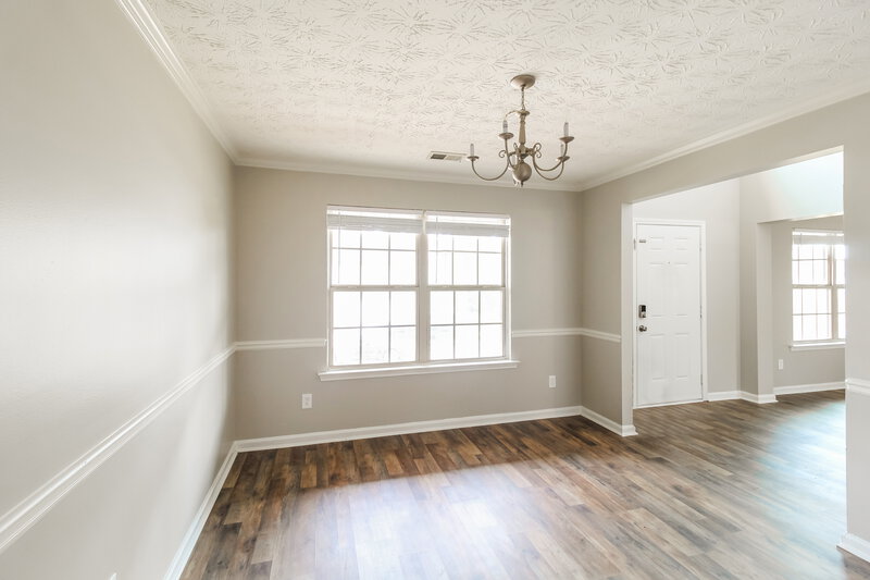 2,290/Mo, 525 McGiboney Ln Covington, GA 30016 Dining Room View