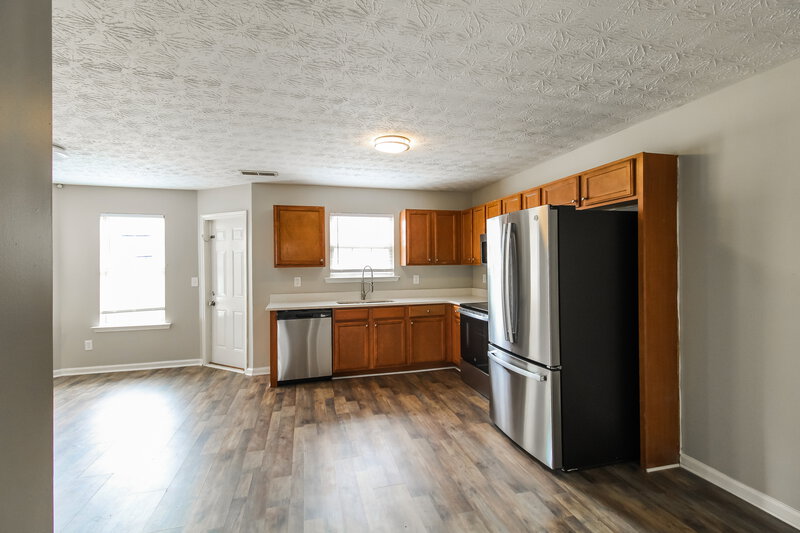 2,290/Mo, 525 McGiboney Ln Covington, GA 30016 Kitchen View