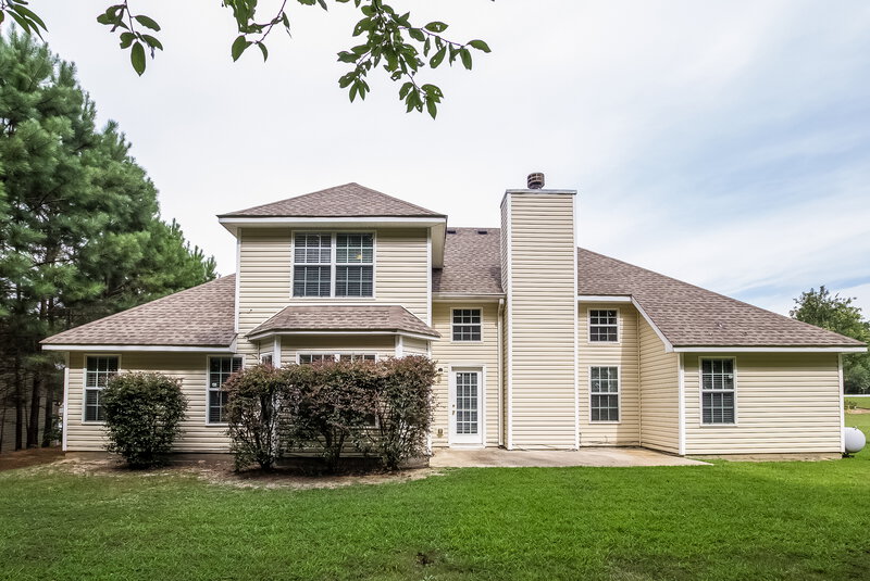 3,040/Mo, 2404 Napa Valley Dr Villa Rica, GA 30180 Rear View