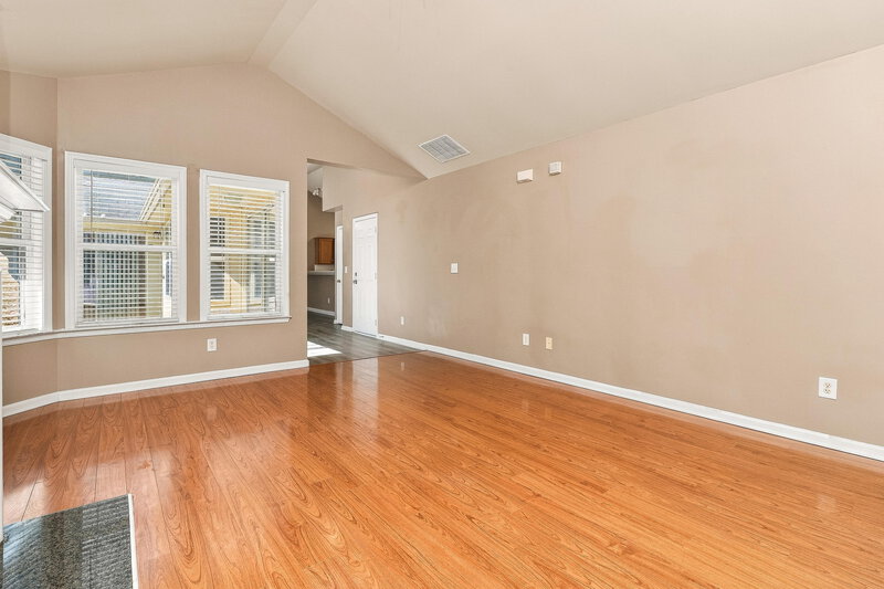 1,850/Mo, 164 Highland Falls Dr Hiram, GA 30141 Living Room View 3